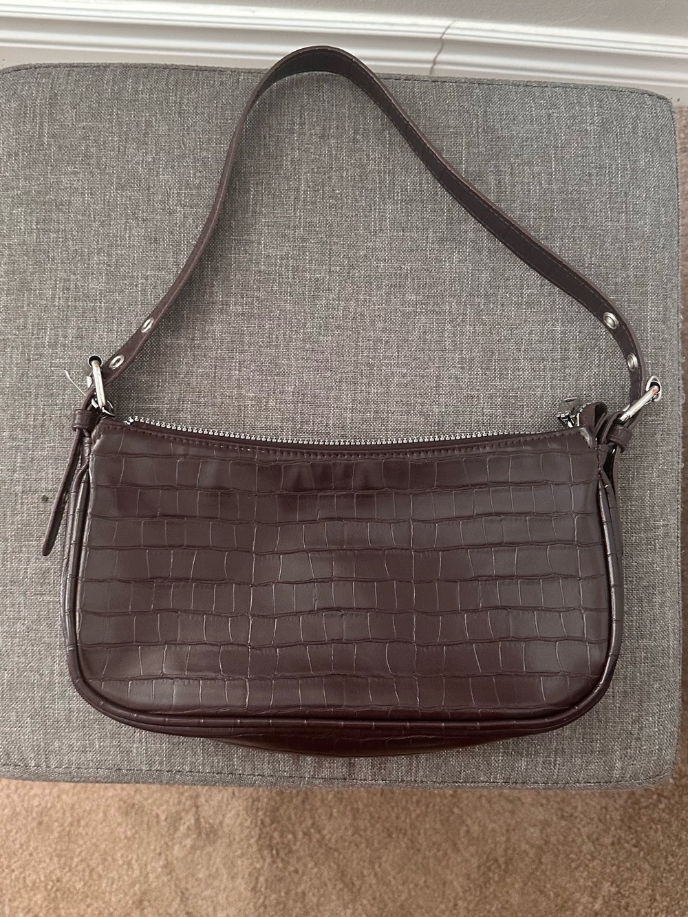 Classic Croc-Embossed Shoulder Bag
